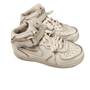 Nike DH2933-111 Air Force 1 GS Size 5Y Triple White Athletic Mid Top Sneakers